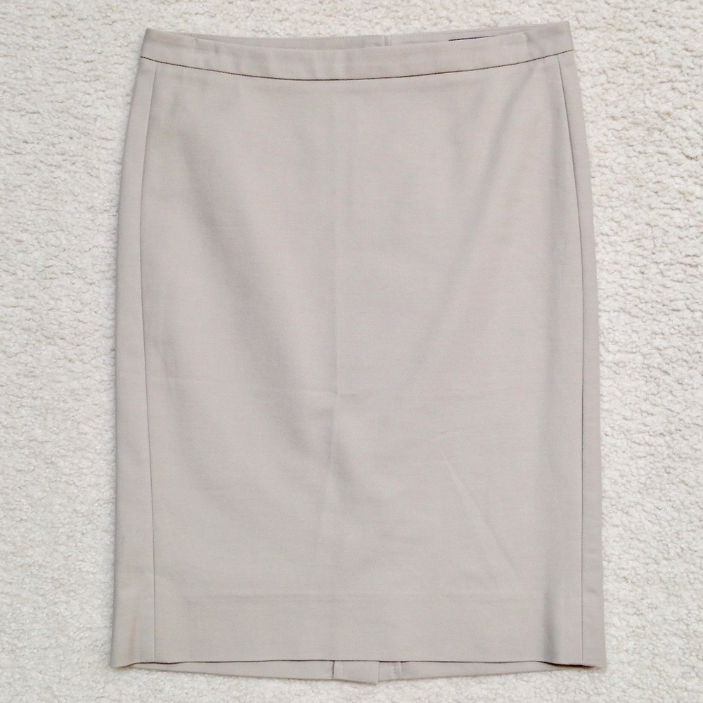Gap Khaki Color Skirt, Size 0